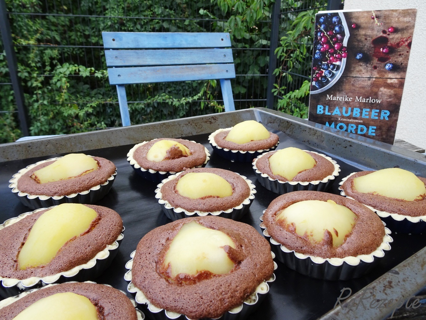 Birnen-Tartelettes mit Schoko-Kardamom-Creme - RoRezepte