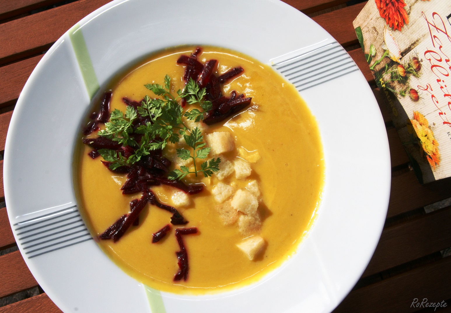 Kürbis-Apfel-Suppe - RoRezepte