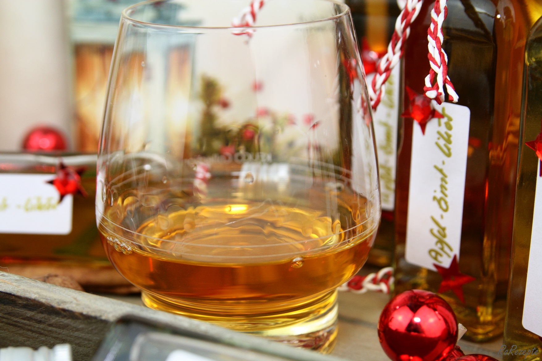 Apfel-Zimt-Likör - RoRezepte