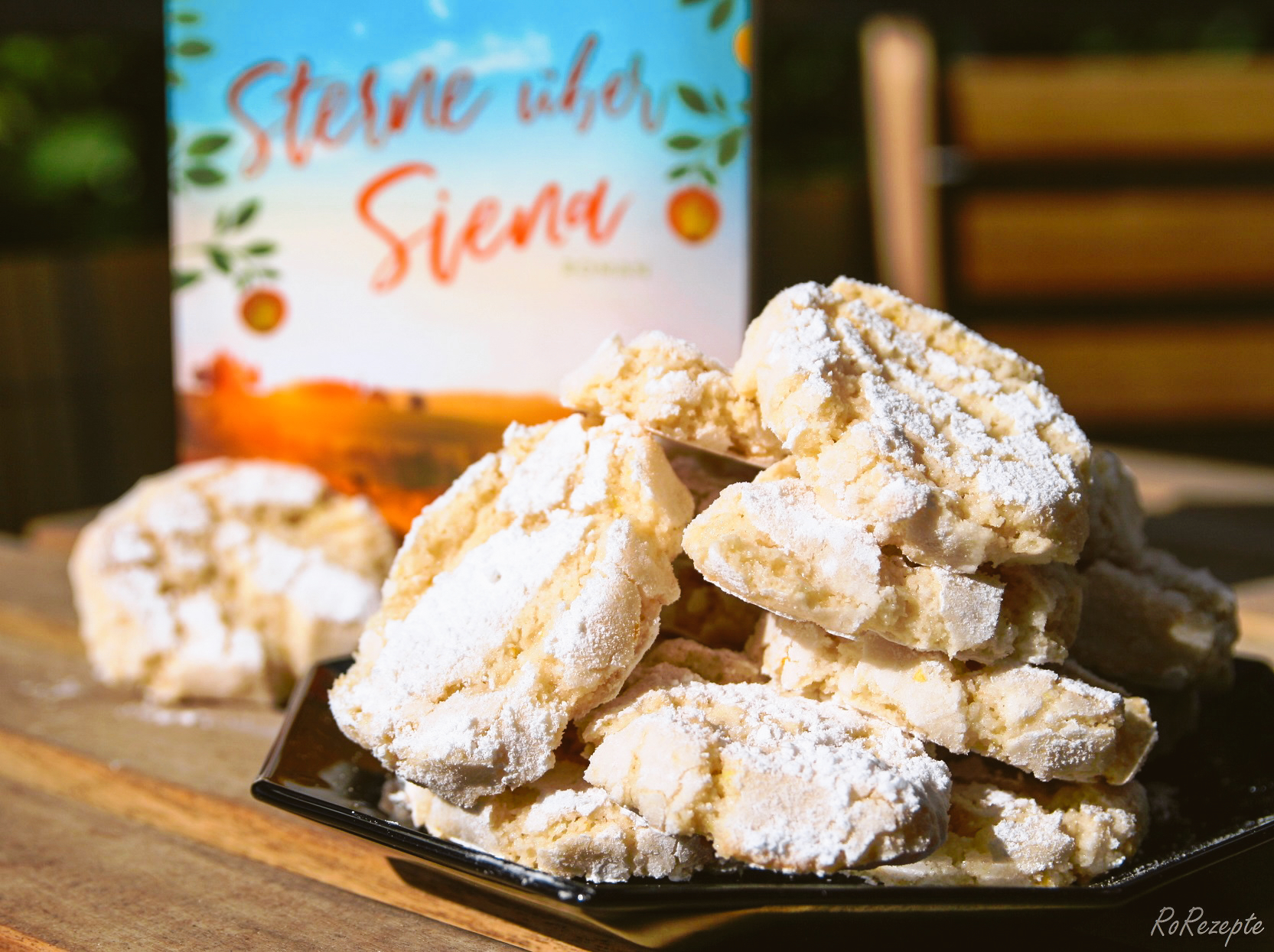 Ricciarelli di Emilia (Emilias Zitronen-Mandelkekse) - RoRezepte
